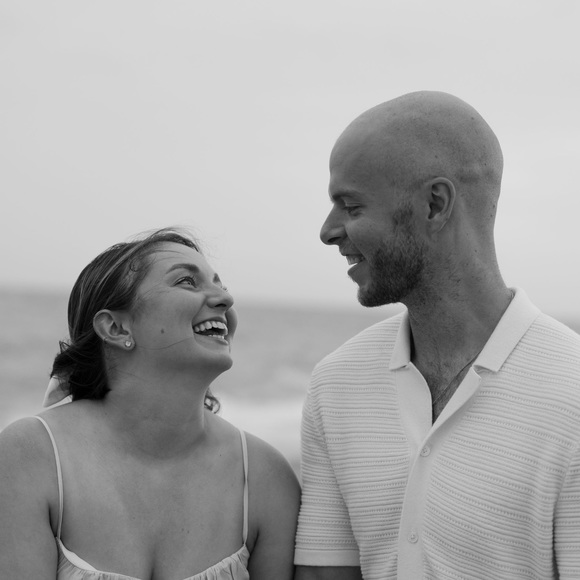 Meet your Posher, Megan - Picture 1 of 5